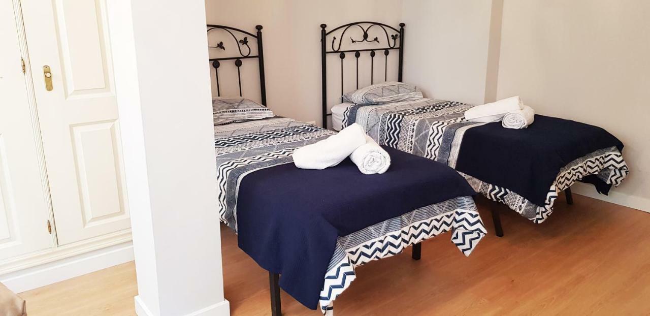 شقة Apartamento Duplex Frente Al Mar Paseo Maritimo توريمولينوس المظهر الخارجي الصورة