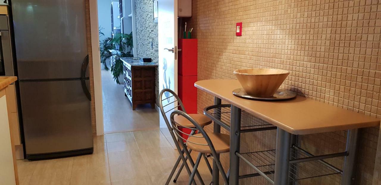 شقة Apartamento Duplex Frente Al Mar Paseo Maritimo توريمولينوس المظهر الخارجي الصورة