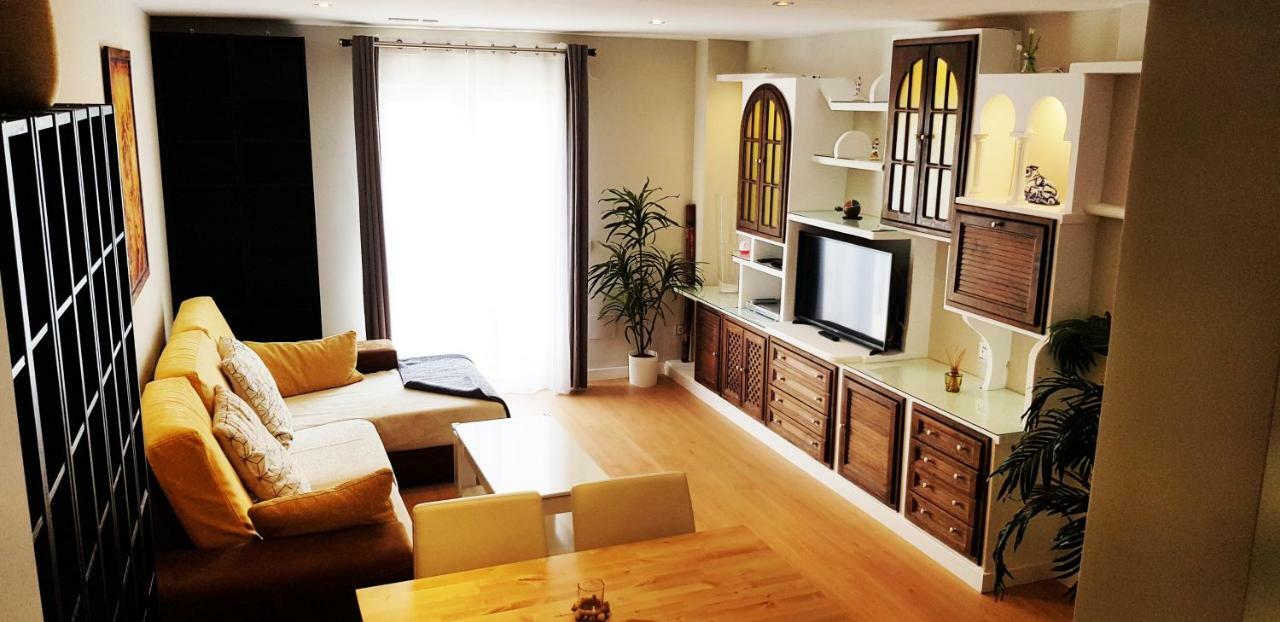 شقة Apartamento Duplex Frente Al Mar Paseo Maritimo توريمولينوس المظهر الخارجي الصورة