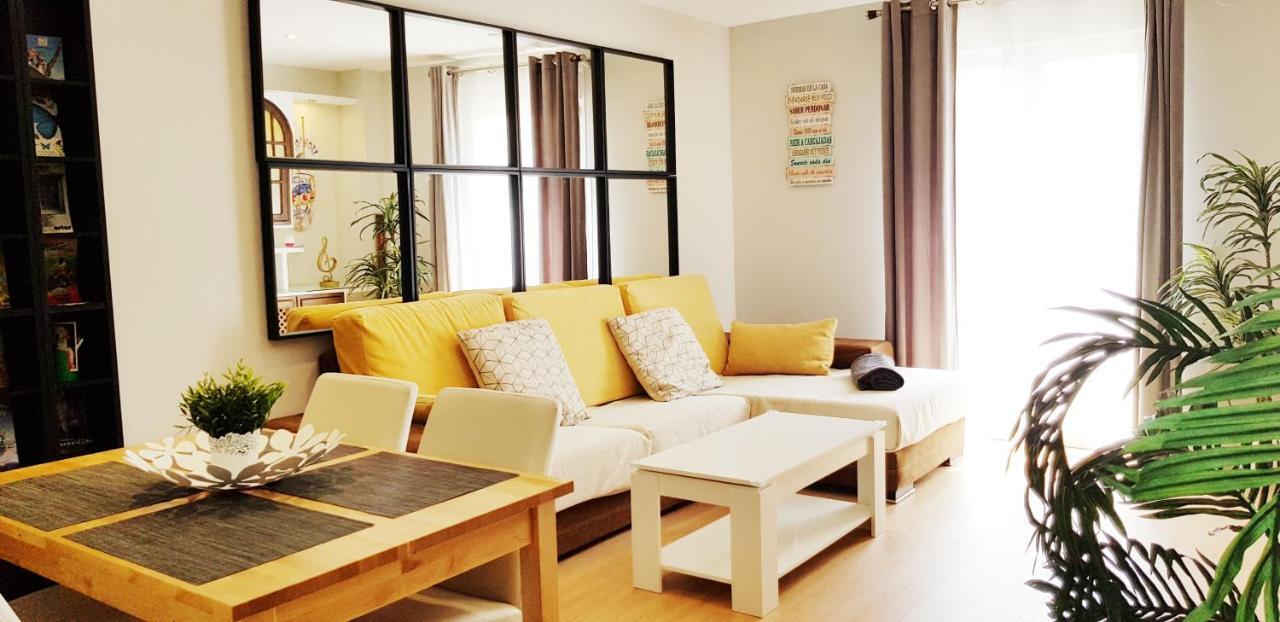 شقة Apartamento Duplex Frente Al Mar Paseo Maritimo توريمولينوس المظهر الخارجي الصورة