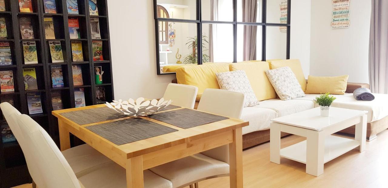 شقة Apartamento Duplex Frente Al Mar Paseo Maritimo توريمولينوس المظهر الخارجي الصورة